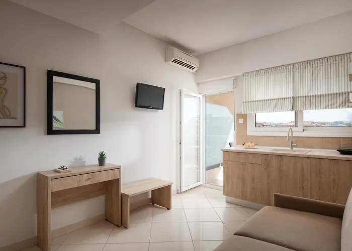 Sofia Nikiti (Sithonia)