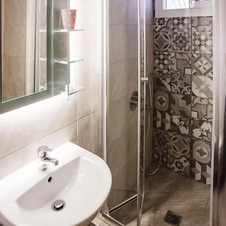 Sofia Ξενοδοχείο με διαμερίσματα 3*