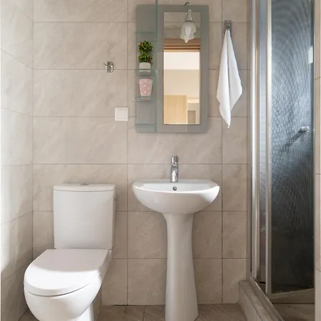 Ξενοδοχείο με διαμερίσματα Sofia